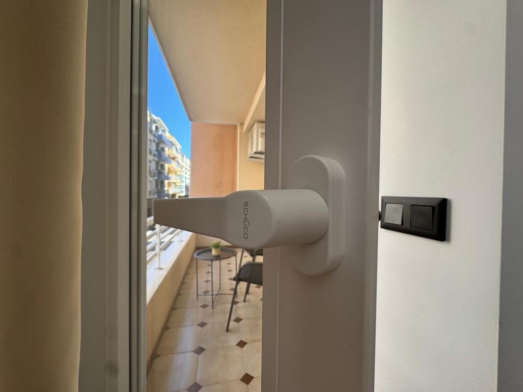 Apartament z 3 sypialniami, 100m² w Torrevieja, Hiszpania [ID: 0152-618017]