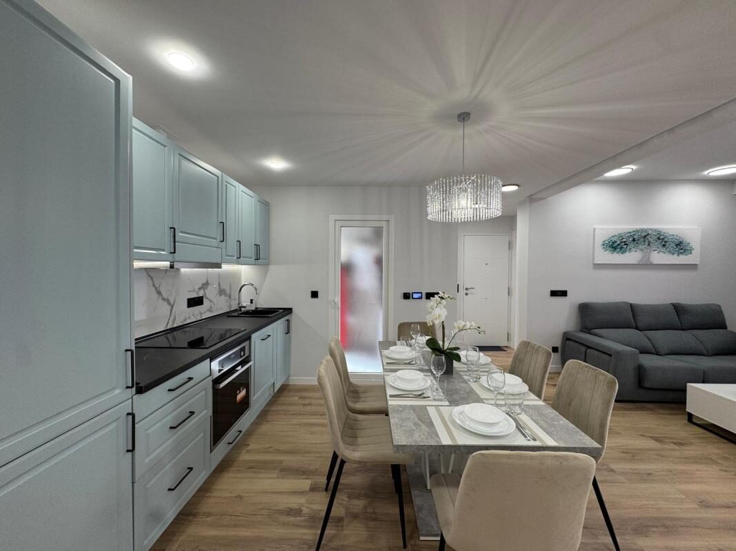 Apartament z 3 sypialniami, 100m² w Torrevieja, Hiszpania [ID: 0152-618017]