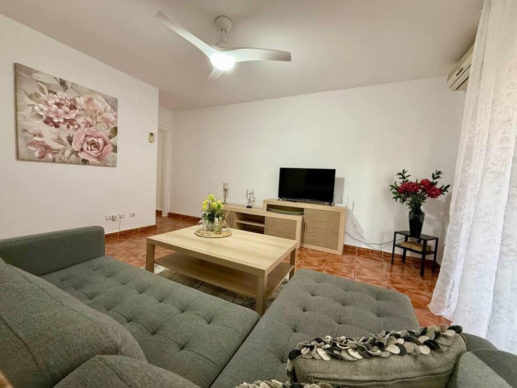 Квартира з 2 спальнями, 89м² в Торрев'єха, Іспанія [ID: 0152-618013]
