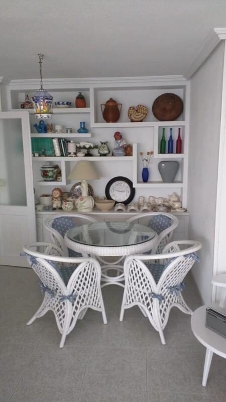 Apartament z 4 sypialniami, 122m² w Torrevieja, Hiszpania [ID: 0152-618011]