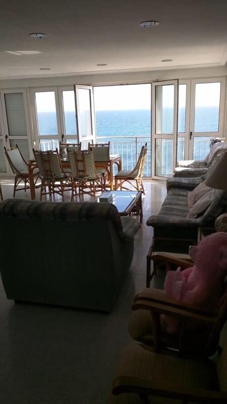 Apartament z 4 sypialniami, 122m² w Torrevieja, Hiszpania [ID: 0152-618011]