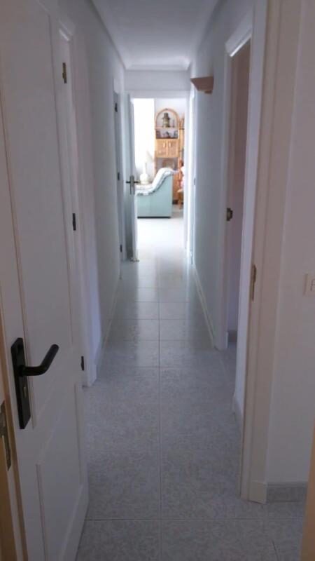 Apartament z 4 sypialniami, 122m² w Torrevieja, Hiszpania [ID: 0152-618011]