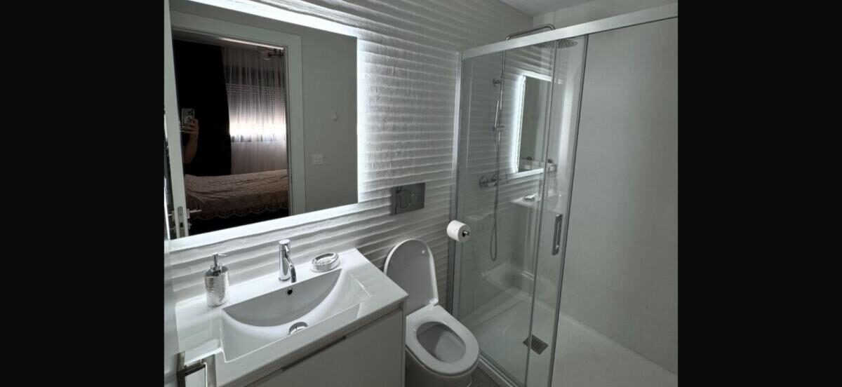 Apartament z 1 sypialnią, 75m² w Torrevieja, Hiszpania [ID: 0152-605714]
