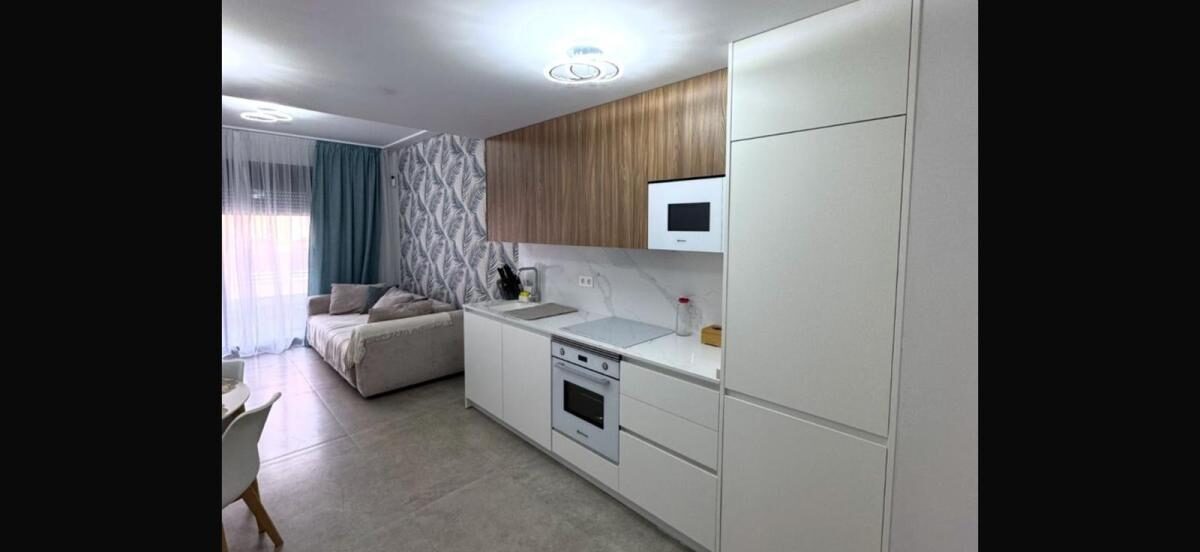 Apartament z 1 sypialnią, 75m² w Torrevieja, Hiszpania [ID: 0152-605714]
