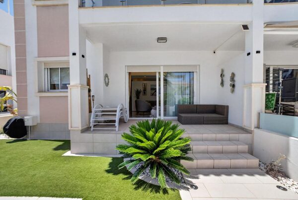 Apartamenty w Рохалес, Hiszpania, 82m² - obraz 24