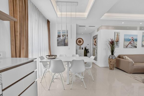Apartamenty w Рохалес, Hiszpania, 82m² - obraz 14