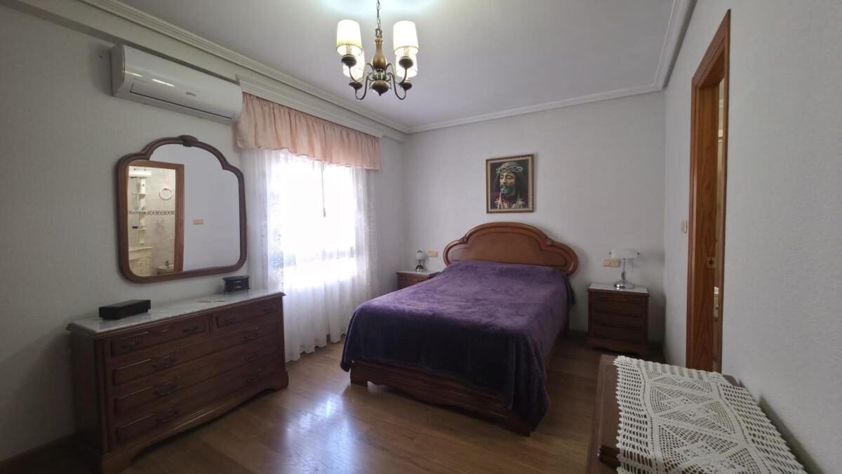 Apartament z 3 sypialniami, 129m² w Torrevieja, Hiszpania [ID: 0152-605056]