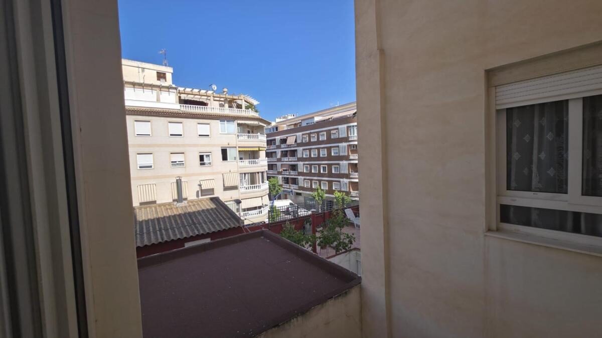 Apartament z 3 sypialniami, 129m² w Torrevieja, Hiszpania [ID: 0152-605056]