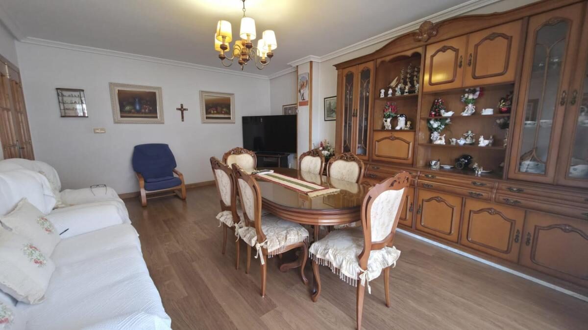 Apartament z 3 sypialniami, 129m² w Torrevieja, Hiszpania [ID: 0152-605056]