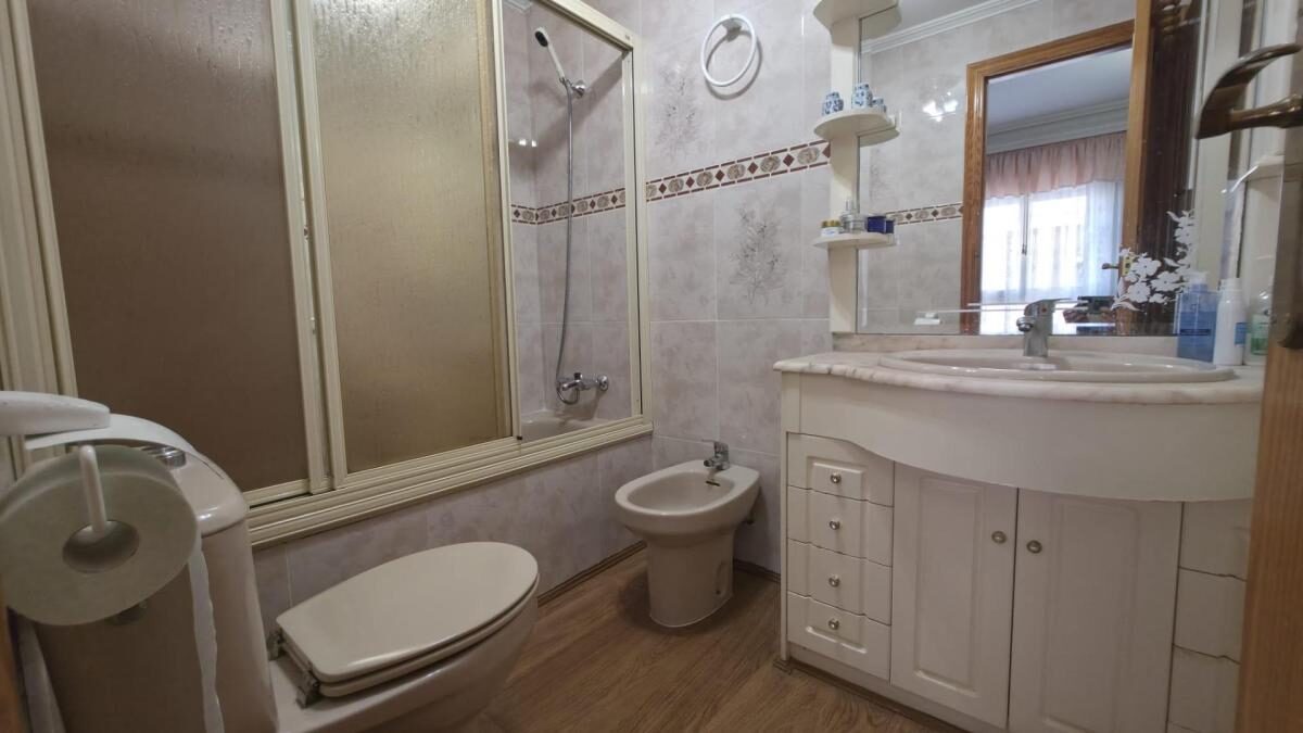Apartament z 3 sypialniami, 129m² w Torrevieja, Hiszpania [ID: 0152-605056]