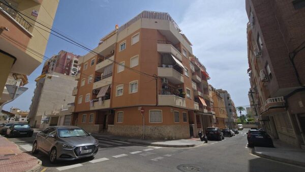 Apartamenty w Torrevieja, Hiszpania, 50m² - obraz 2