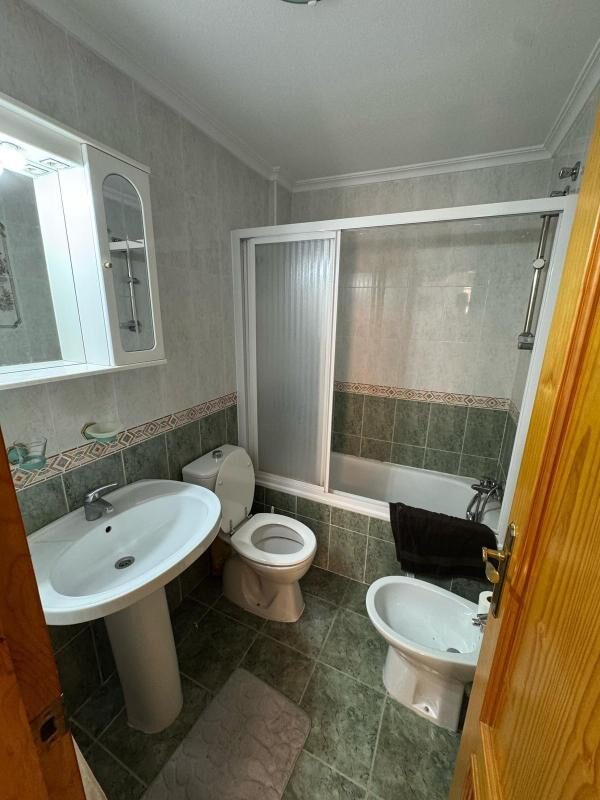 Apartamenty w Torrevieja, Hiszpania, 55m² - obraz 14