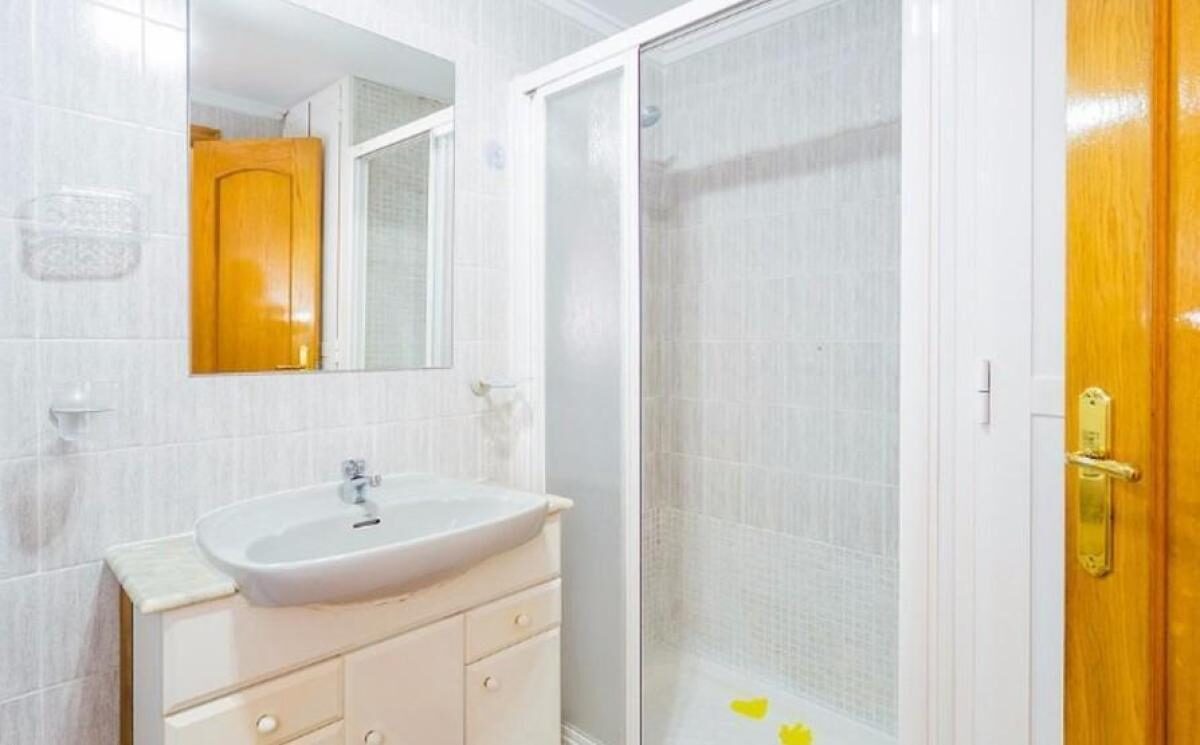 Apartament z 2 sypialniami, 74m² w Torrevieja, Hiszpania [ID: 0152-605053]