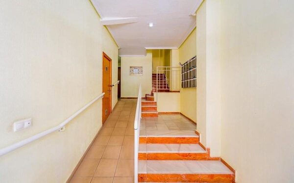 Apartamenty w Torrevieja, Hiszpania, 74m² - obraz 5