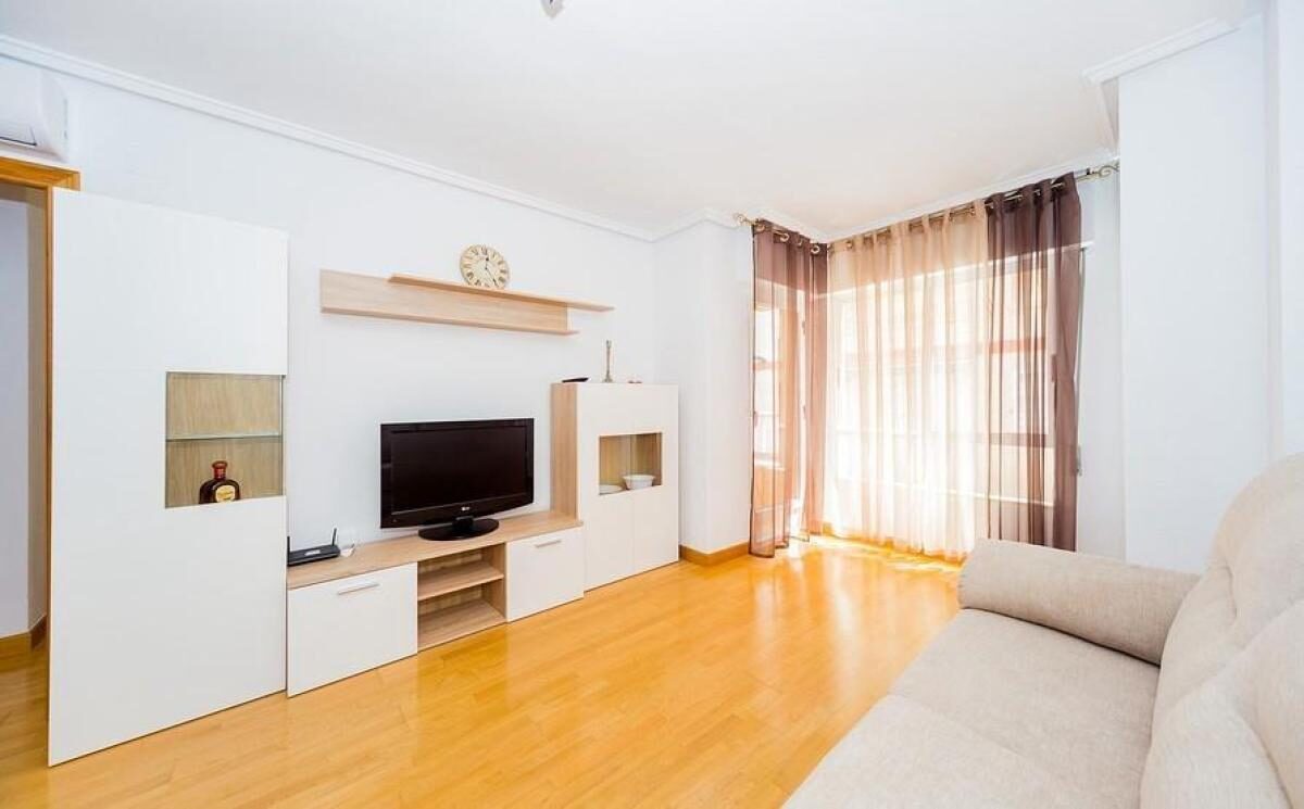 Apartament z 2 sypialniami, 74m² w Torrevieja, Hiszpania [ID: 0152-605053]