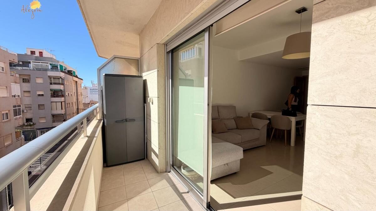 Apartament z 1 sypialnią, 67m² w Torrevieja, Hiszpania [ID: 0152-605052]