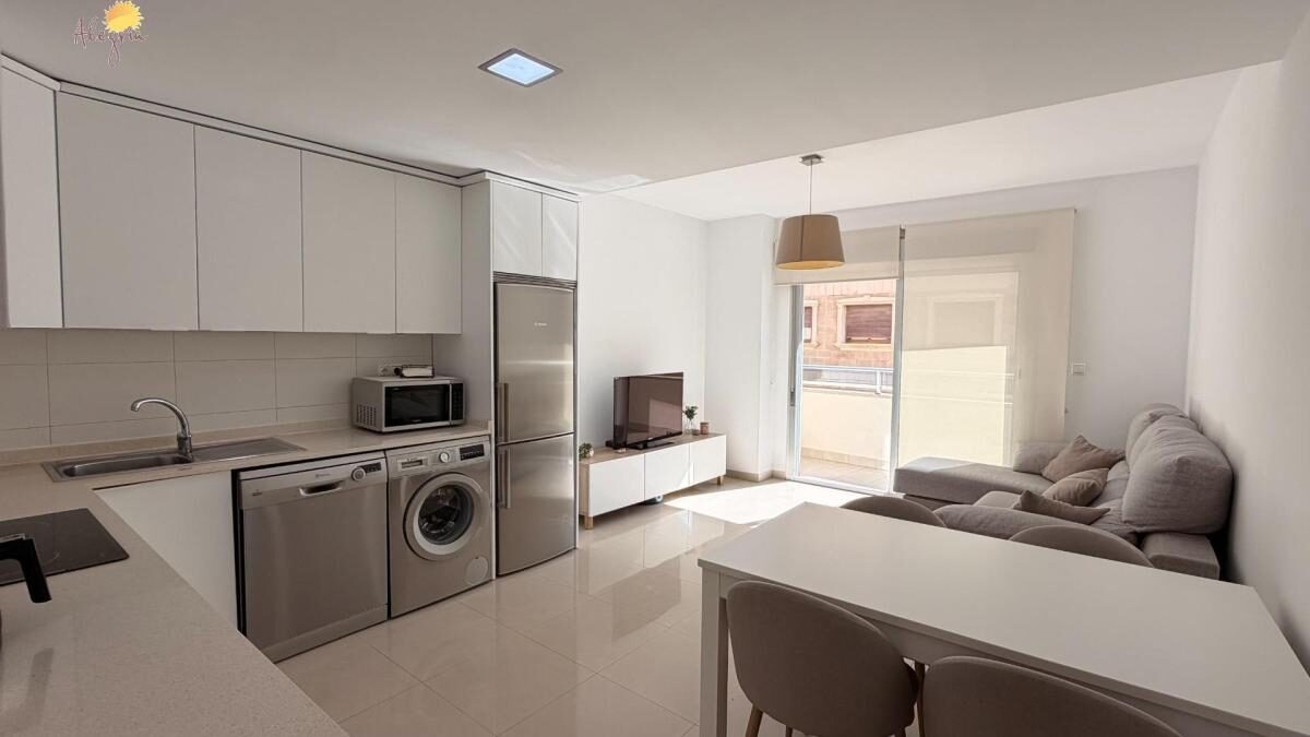 Apartament z 1 sypialnią, 67m² w Torrevieja, Hiszpania [ID: 0152-605052]