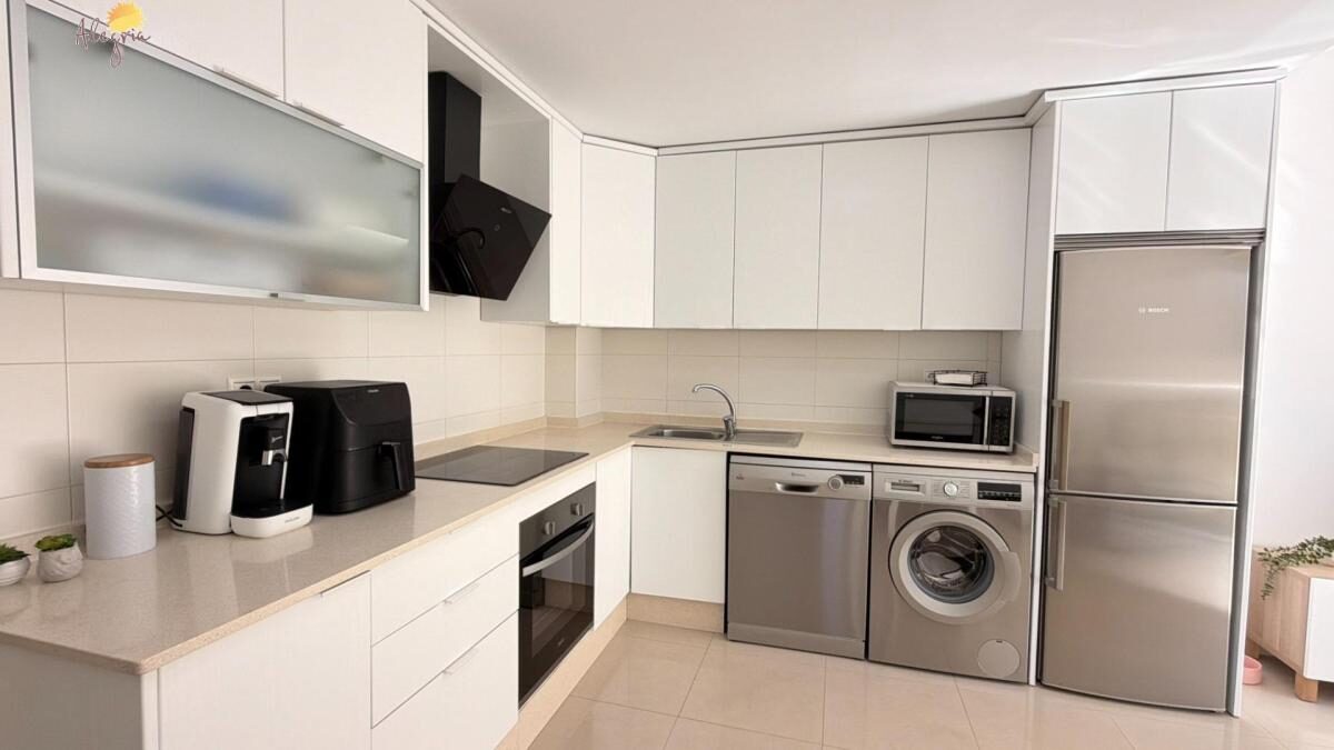 Apartament z 1 sypialnią, 67m² w Torrevieja, Hiszpania [ID: 0152-605052]
