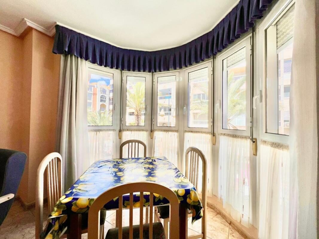 Квартира з 2 спальнями, 72м² в Торрев'єха, Іспанія [ID: 0152-605049]