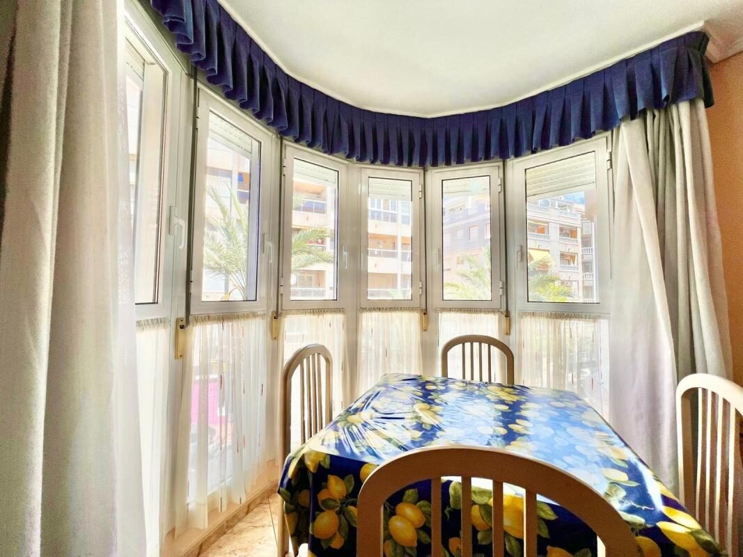 Квартира з 2 спальнями, 72м² в Торрев'єха, Іспанія [ID: 0152-605049]