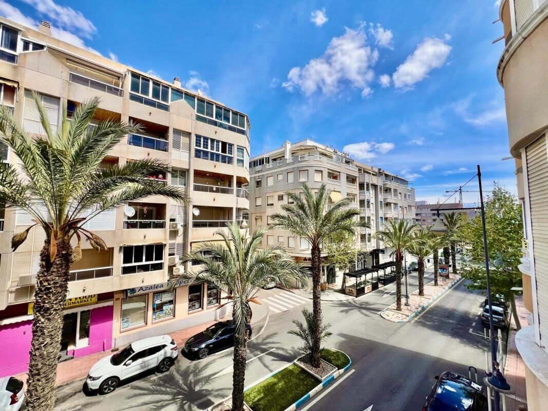 Квартира з 2 спальнями, 72м² в Торрев'єха, Іспанія [ID: 0152-605049]