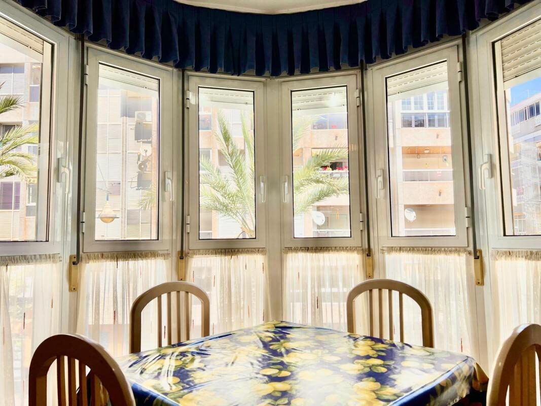 Квартира з 2 спальнями, 72м² в Торрев'єха, Іспанія [ID: 0152-605049]
