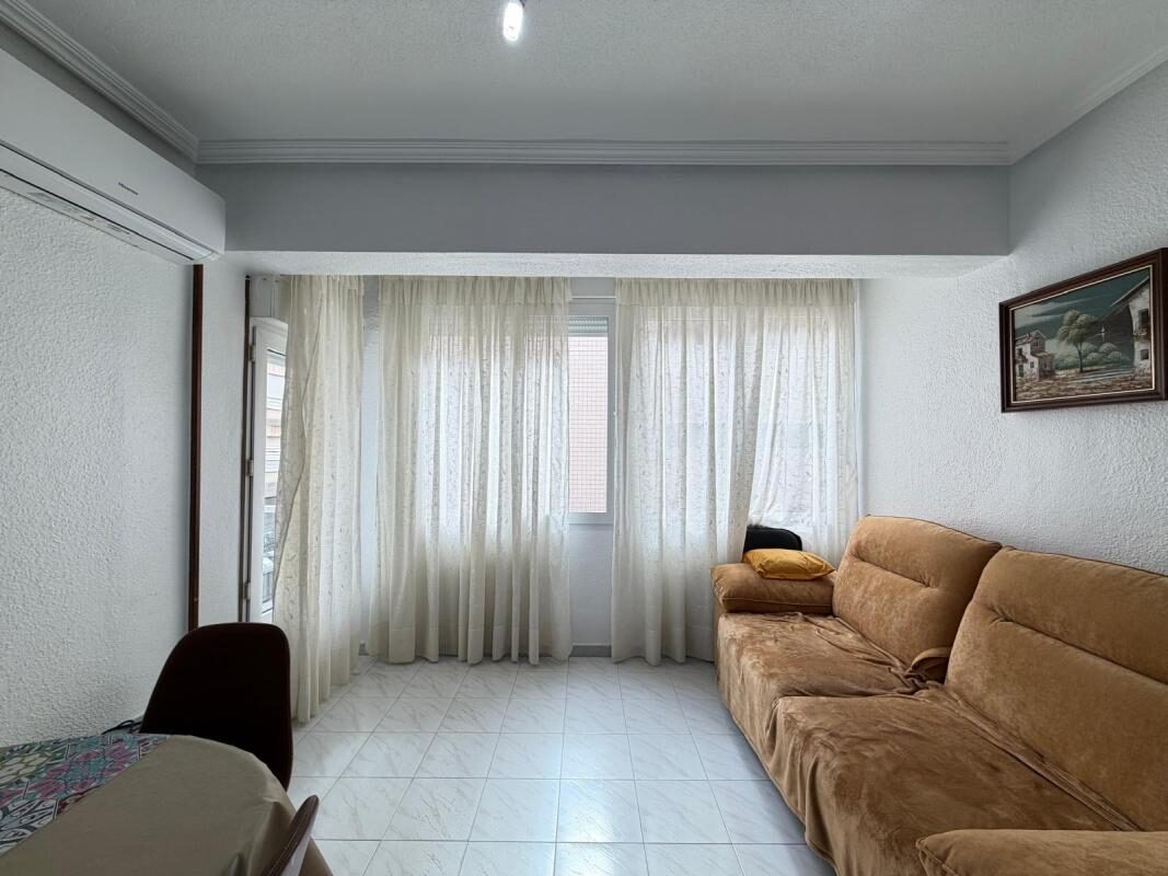 Квартира з 3 спальнями, 81м² в Торрев'єха, Іспанія [ID: 0152-604942]