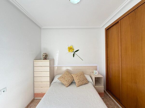 Apartamenty w Torrevieja, Hiszpania, 72m² - obraz 16