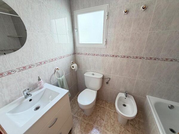 Apartamenty w Torrevieja, Hiszpania, 72m² - obraz 11