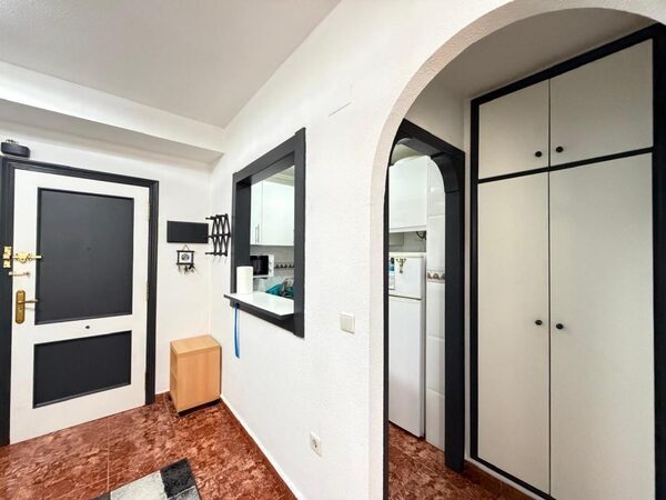 Apartamenty w Torrevieja, Hiszpania, 48m² - obraz 9