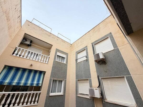 Apartamenty w Torrevieja, Hiszpania, 48m² - obraz 27