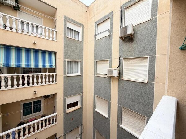 Apartamenty w Torrevieja, Hiszpania, 48m² - obraz 26