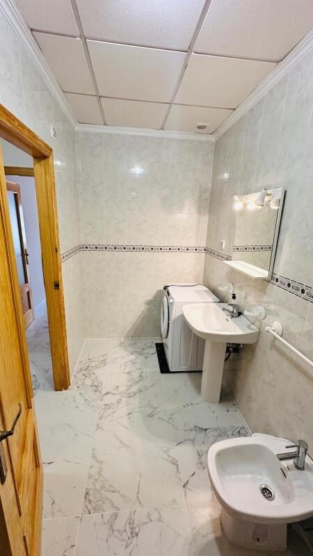 Apartament z 2 sypialniami, 68m² w Torrevieja, Hiszpania [ID: 0152-604934]