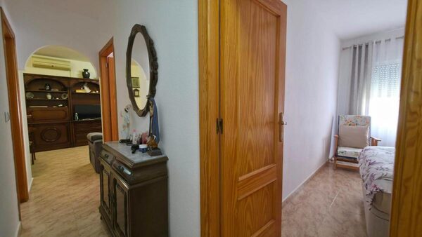Apartamenty w Torrevieja, Hiszpania, 86m² - obraz 21