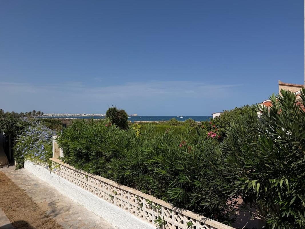 Willa z 4 sypialniami, 103m² w Torrevieja, Hiszpania [ID: 0152-604349]