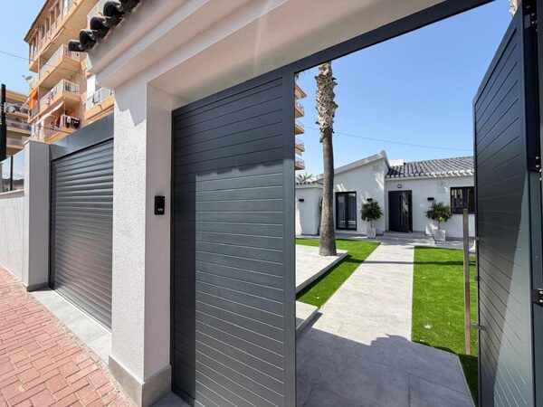 Willa w Torrevieja, Hiszpania, 103m² - obraz 2
