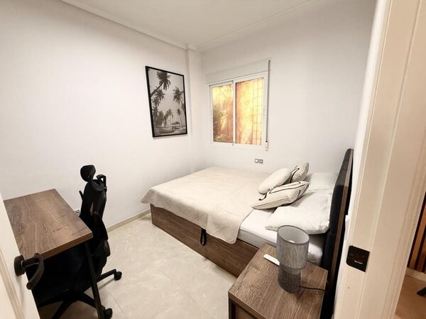 Apartamenty w Torrevieja, Hiszpania, 65m² - obraz 18