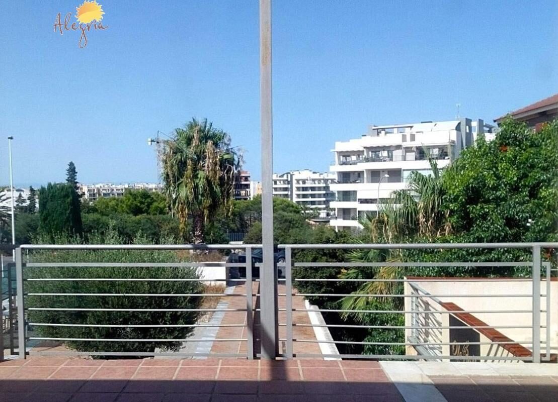 Commercial property, 77m² in Orihuela, Spain [ID: 0152-604344]