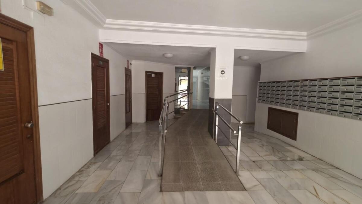 Apartament z 3 sypialniami, 86m² w Torrevieja, Hiszpania [ID: 0152-604341]