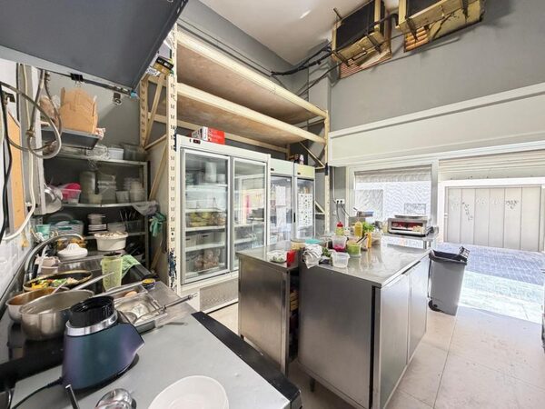 Przestrzeń komercyjna w Torrevieja, Hiszpania, 150m² - obraz 19