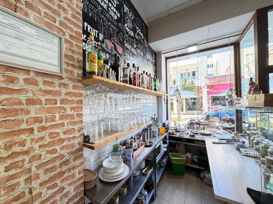 Przestrzeń komercyjna, 150m² w Torrevieja, Hiszpania [ID: 0152-604330]