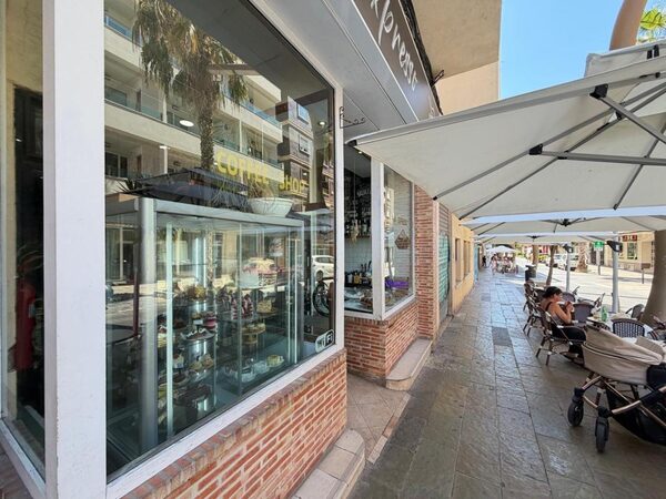 Przestrzeń komercyjna w Torrevieja, Hiszpania, 150m² - obraz 4