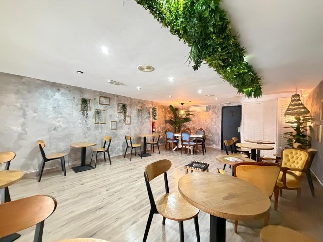 Przestrzeń komercyjna, 150m² w Torrevieja, Hiszpania [ID: 0152-604330]
