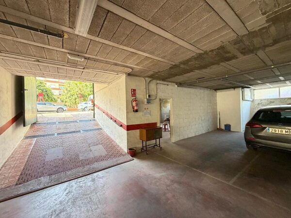 Przestrzeń komercyjna w Torrevieja, Hiszpania, 2800m² - obraz 7