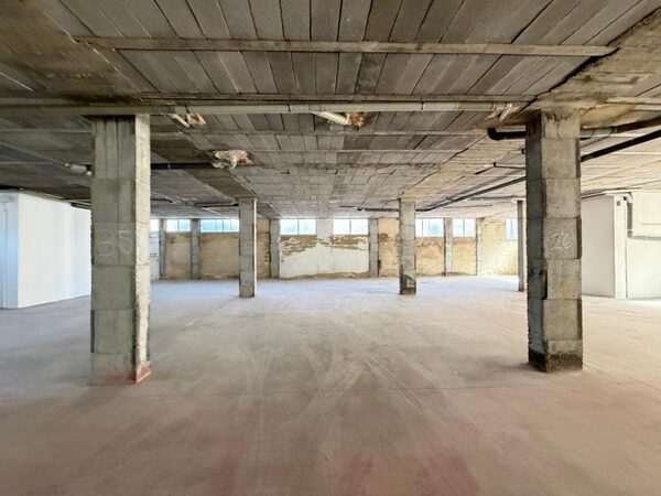 Przestrzeń komercyjna w Torrevieja, Hiszpania, 2800m² - obraz 27