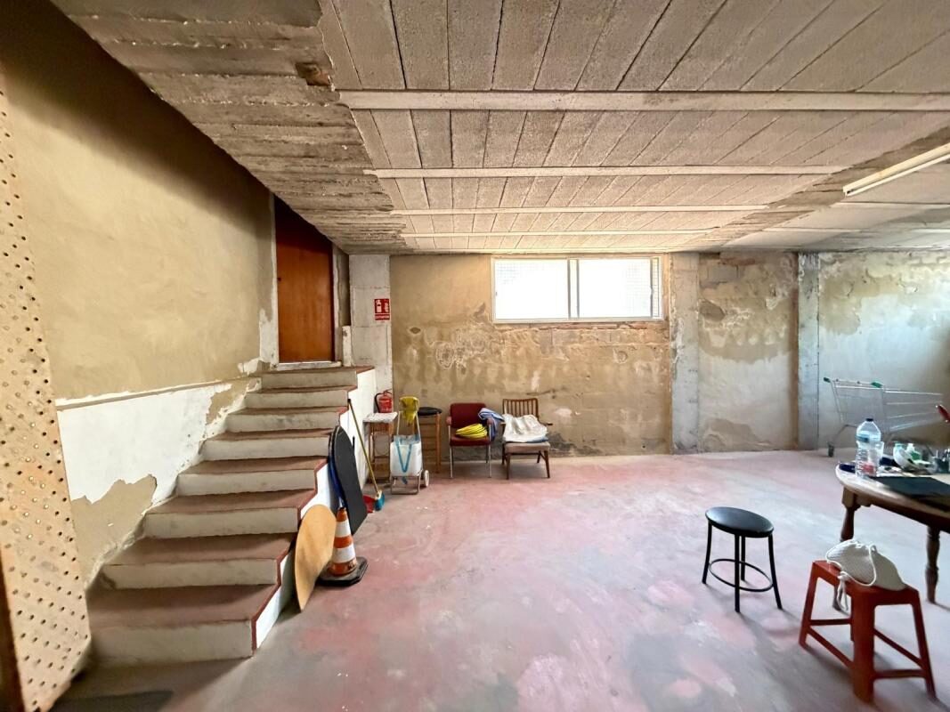 Commercial property, 2800m² in Torrevieja, Spain [ID: 0152-604322]