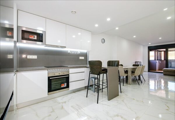 Apartamenty w Torrevieja, Hiszpania, 153m² - obraz 24