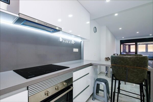Apartamenty w Torrevieja, Hiszpania, 153m² - obraz 11