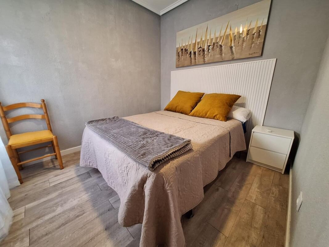 Apartamenty z 2 sypialniami, 100m² w Torrevieja, Hiszpania [ID: 0152-604304]