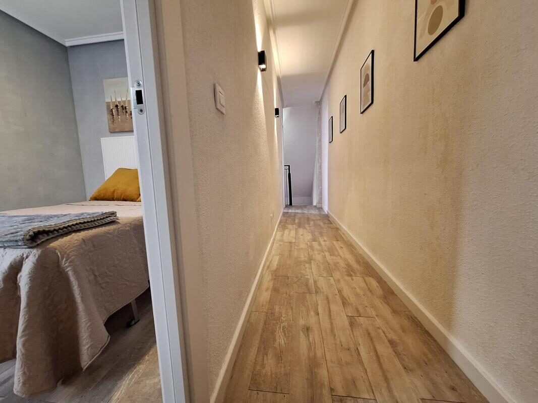 Apartamenty z 2 sypialniami, 100m² w Torrevieja, Hiszpania [ID: 0152-604304]